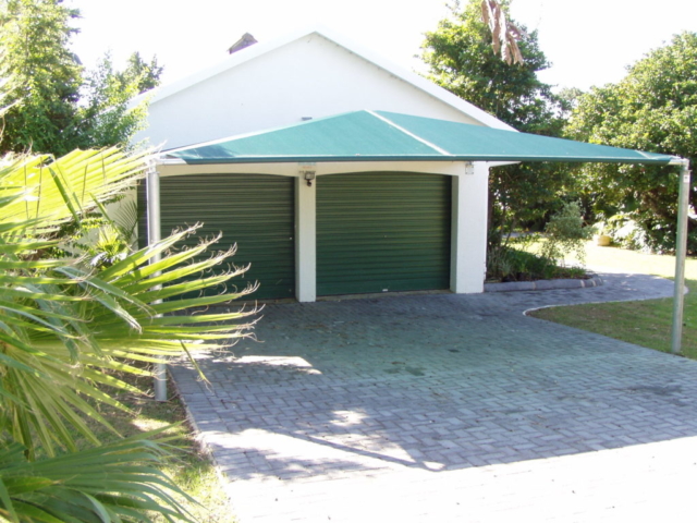 Double Shade Port